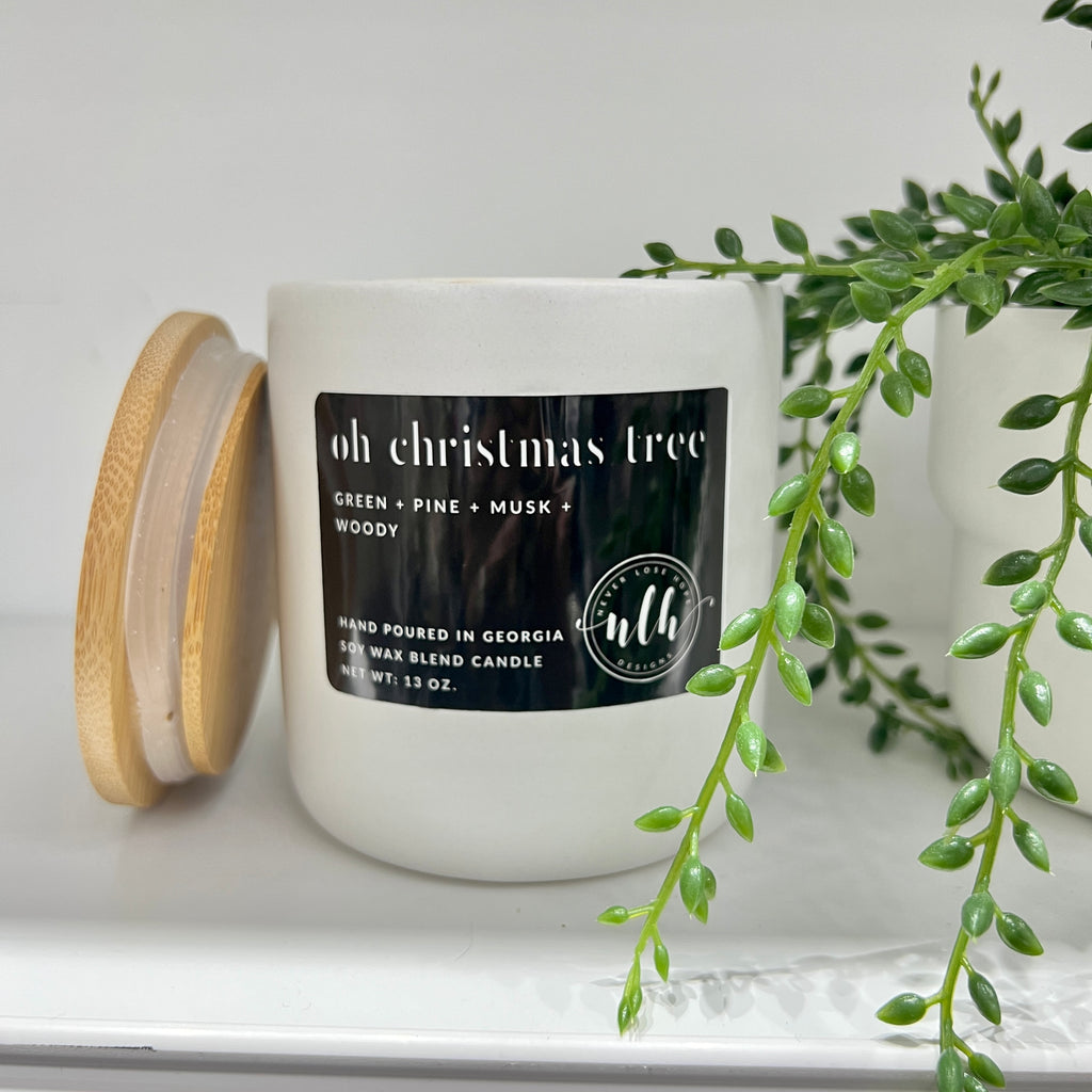 "Oh Christmas Tree" soy wax blend candle 13 oz. (pack of 2)