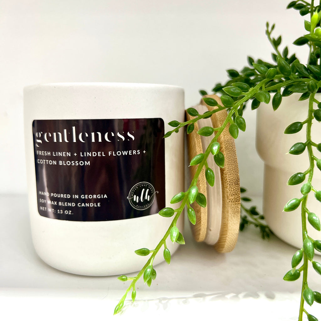 "GENTLENESS" soy wax blend candle (pack of 2)